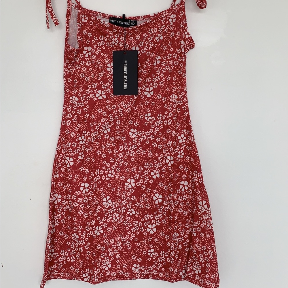 NEW PrettyLittleThing Red Tie Strap Dress Size 2